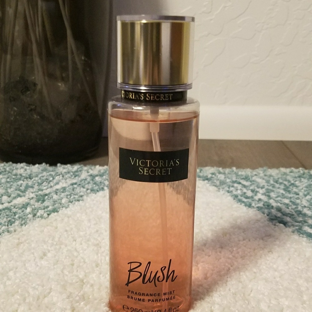 New Victoria's Secret blush body mist